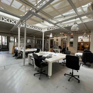 Bureau privé 30 m² 8 postes Coworking Rue des Arquebusiers Paris 75003 - photo 4